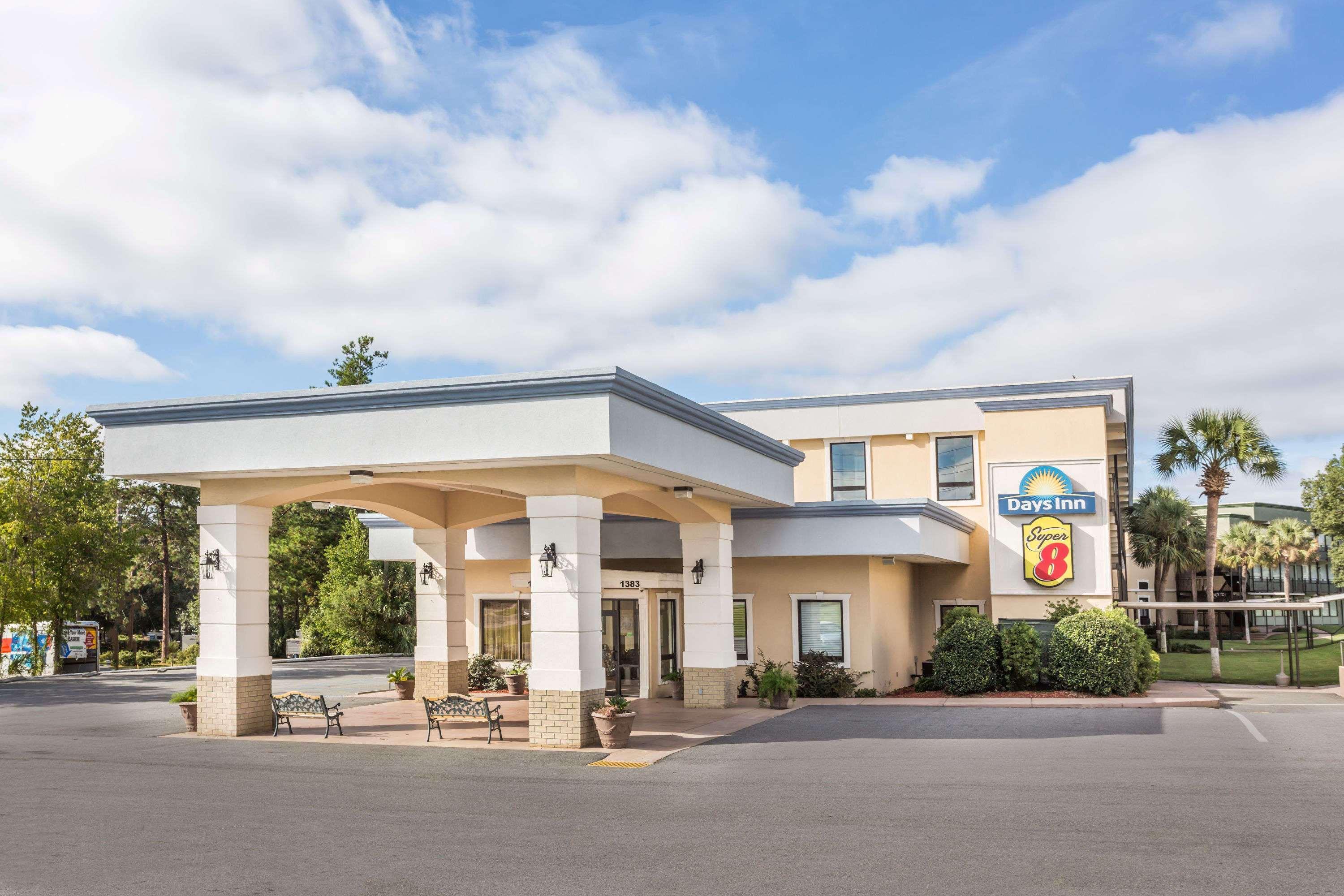 Super 8 By Wyndham Valdosta Mall Kültér fotó